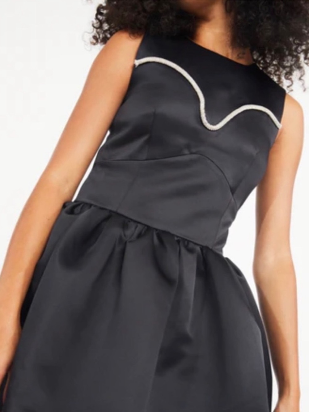 Tanya Taylor Noaki Embellished Black Satin Mini Flare Dress size 6 - Picture 4 of 10